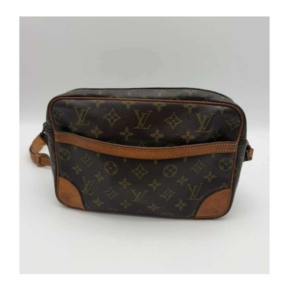 Louis Vuitton Monogram Trocadero Crossbody Bag Vintage Canvas Authentic